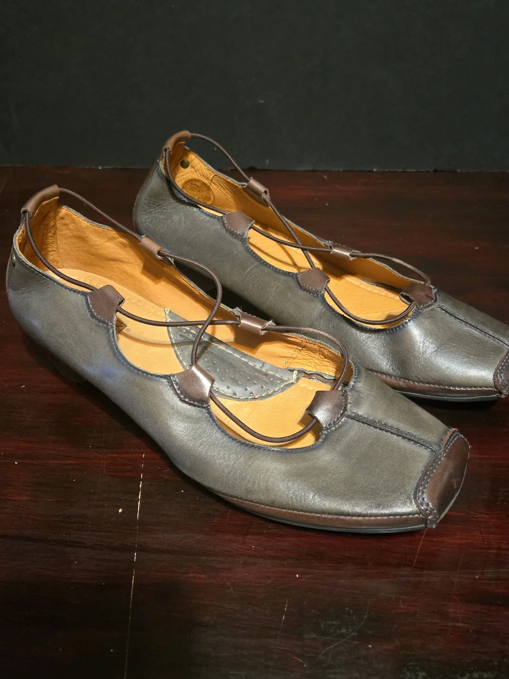 PIKOLINOS elegant slip